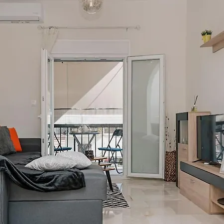 Apartament M&r Mantouki