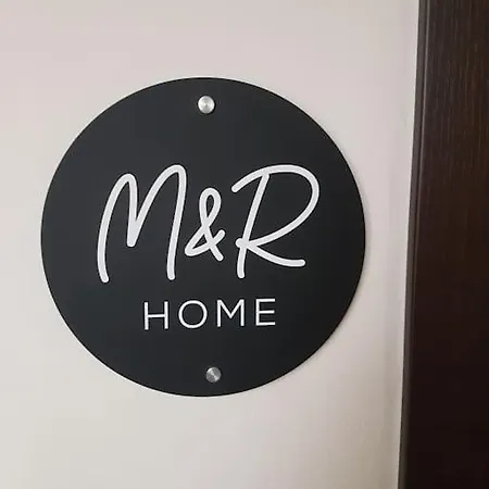M&r